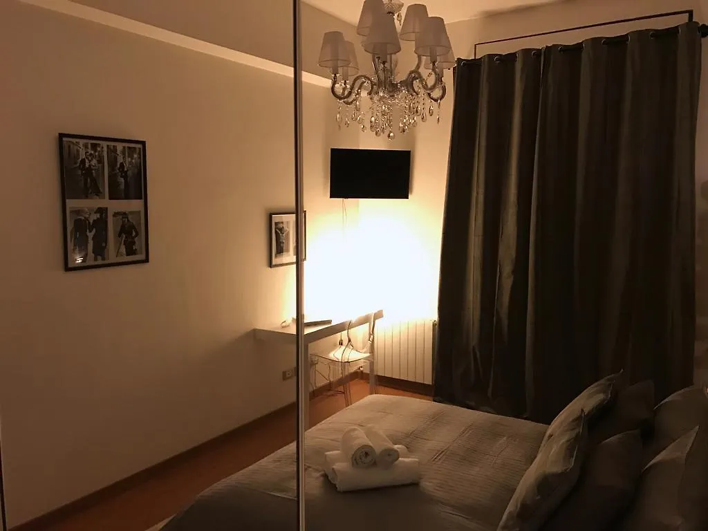 Montenapoleone Luxury Flat Apartment Milan 0*,