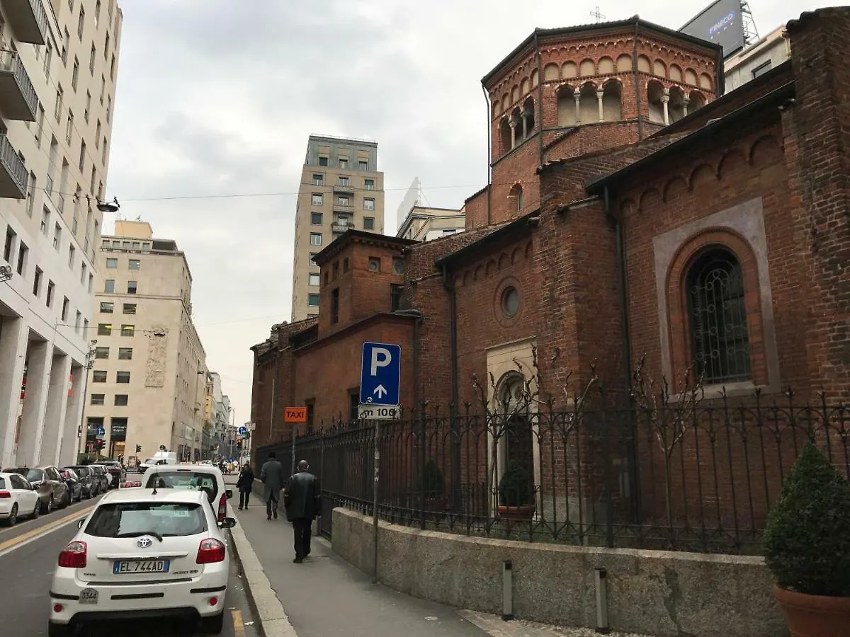 Montenapoleone Luxury Flat Apartment Milan